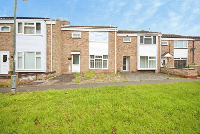 3 Bedroom Terraced House For Sale In Bladon Walk, Leamington Spa, CV31