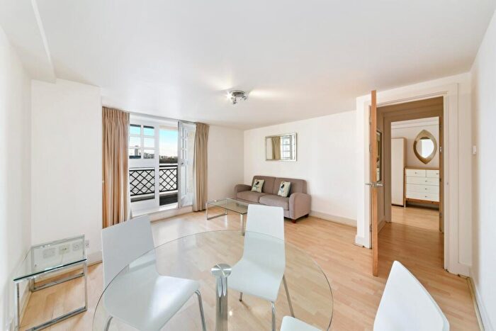 1 Bedroom Flat To Rent In Coldharbour, Canary Wharf, London, E14
