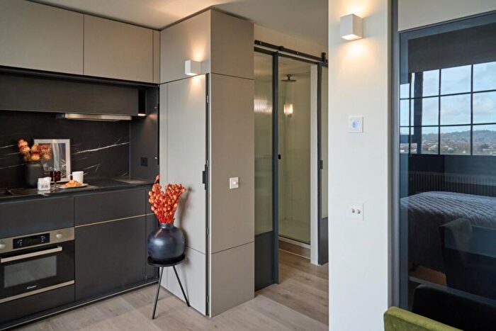 Flat To Rent In Stadium Way Wembley, HA9