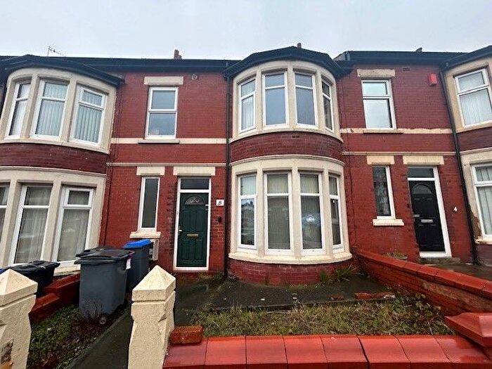 1 Bedroom Flat To Rent In Redcar Road, Blackpool, FY1