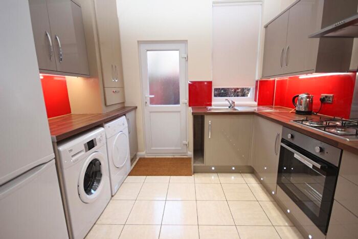 4 Bedroom Terraced House To Rent In Avondale Road, L15