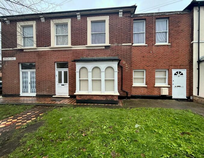 2 Bedroom Flat To Rent In Windsor Road, Forest Gate, E7