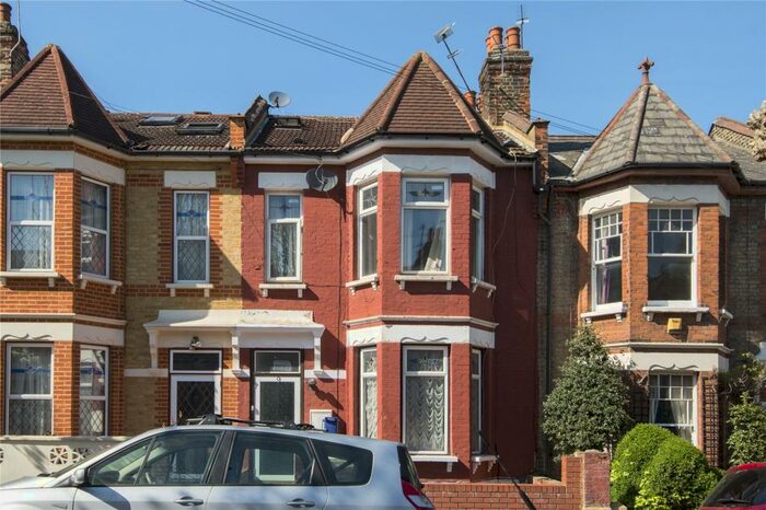 Terraced House To Rent In Cotesbach Road, Clapton, London, E5