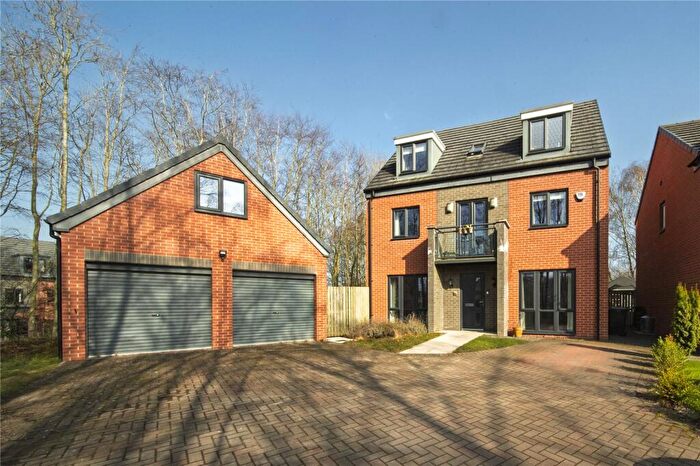 5 Bedroom Detached House For Sale In Maddison Court, Durham, DH1