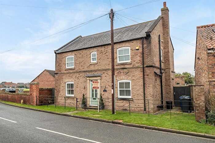 4 Bedroom Detached House For Sale In Station Road, Wistow, Selby, YO8