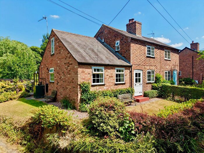 3 Bedroom Semi-Detached House For Sale In Wet Lane, Tilston, SY14
