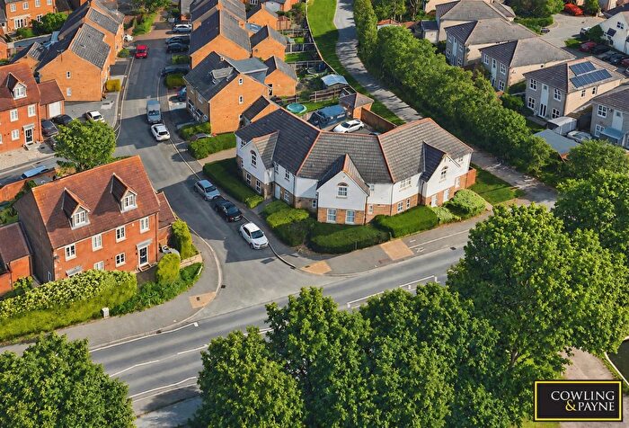 2 Bedroom Apartment To Rent In Smollett Place, Wickford, SS12