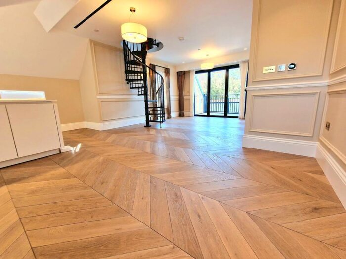 2 Bedroom Flat To Rent In Drury Road, Barnet, EN5