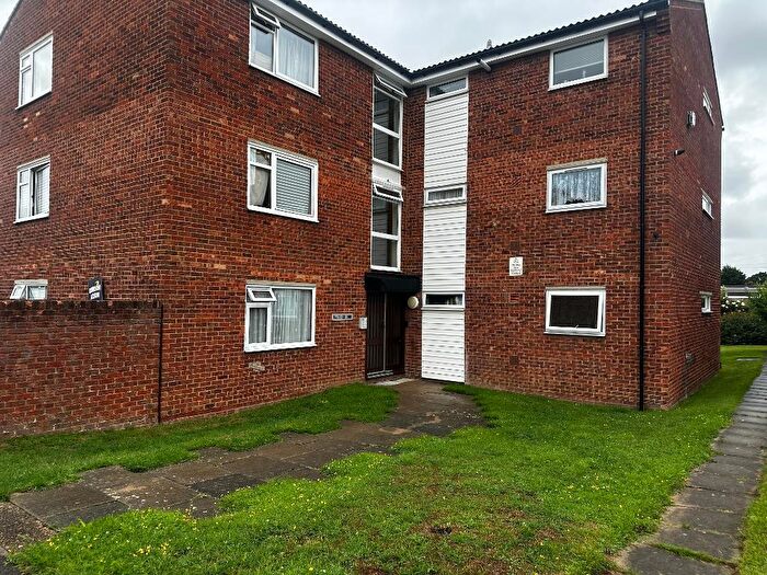 1 Bedroom Flat For Sale In Killewarren Way, Orpington, BR5
