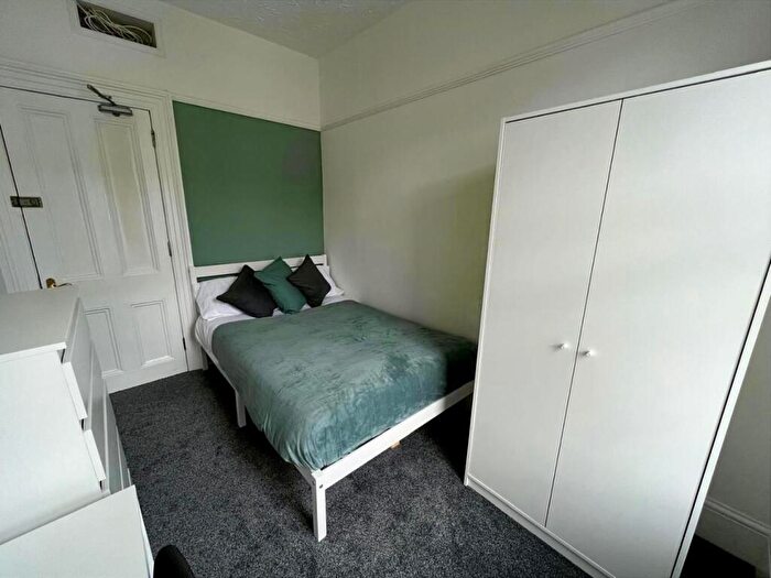 6 Bedroom Terraced House To Rent In Alexandra Road, Mutley, PL4