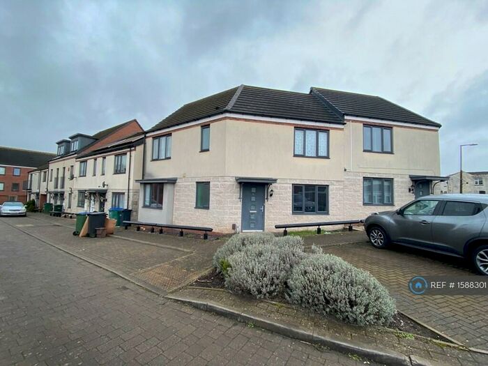 3 Bedroom Semi-Detached House To Rent In Newhall Street, West Bromwich, B70