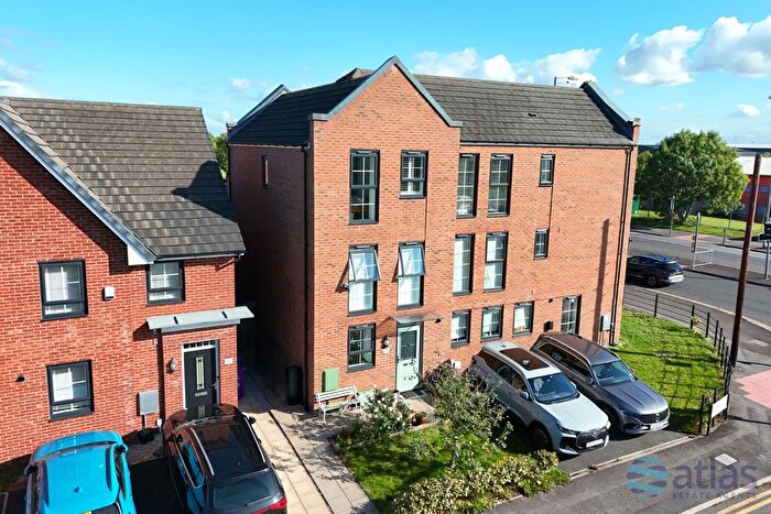 3 Bedroom Semi-Detached House For Sale In Cartwrights Farm Road, Speke, L24