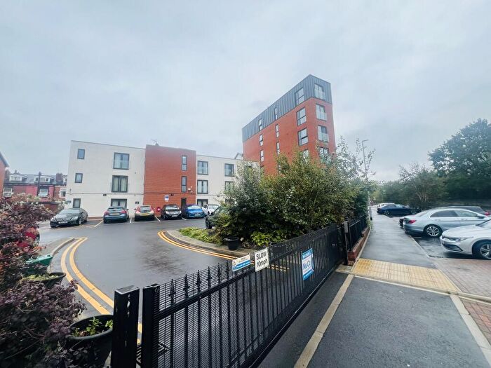 2 Bedroom Flat To Rent In Green Quarter, Cross Green Lane, Cross Green, LS9