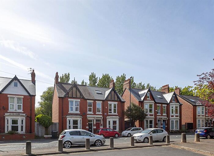 5 Bedroom House To Rent In Osborne Road, Jesmond, Newcastle Upon Tyne, NE2