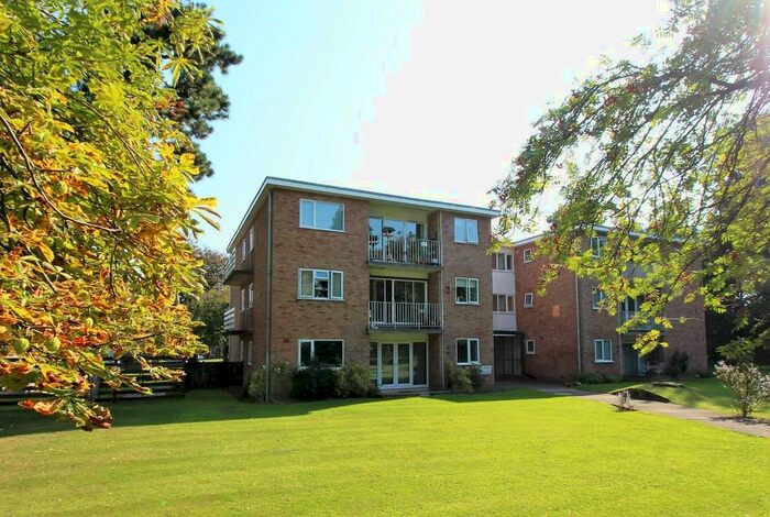 2 Bedroom Ground Flat To Rent In Holt Court, Halifax Close, CV5