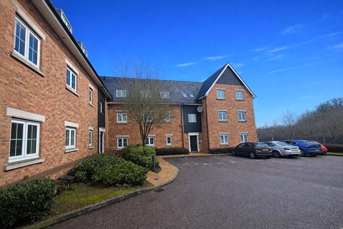 2 Bedroom Flat To Rent In Weymouth Drive, Chafford Hundred, Grays, RM16