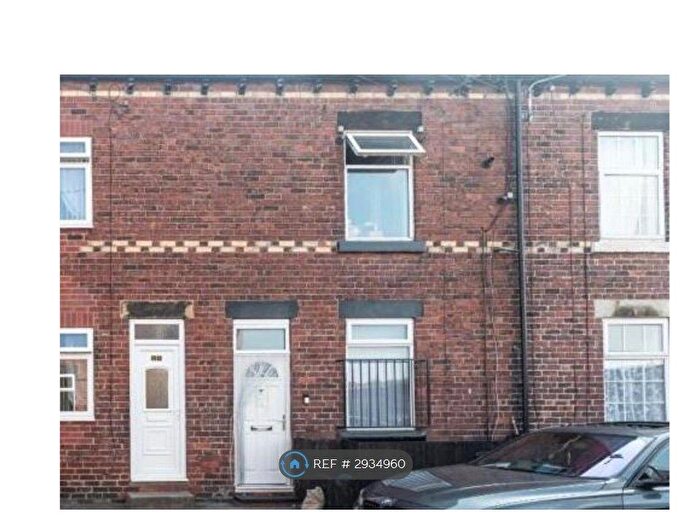 3 Bedroom Terraced House To Rent In Kinsley Street, Kinsley, Pontefract, WF9