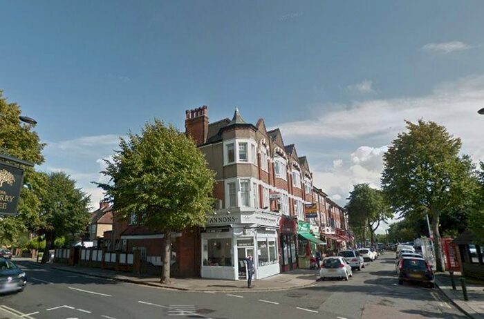 Studio To Rent In Dennis Parade, Winchmore Hill Road, London, N14