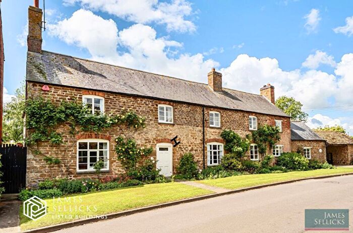4 Bedroom Country House For Sale In Matthew's Cottage, Slawston, Market Harborough, LE16