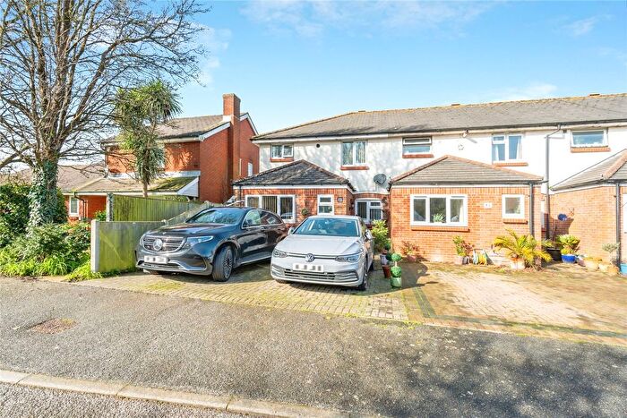 4 Bedroom End Terrace House For Sale In Waterside Drive, Chichester, West Sussex, PO19