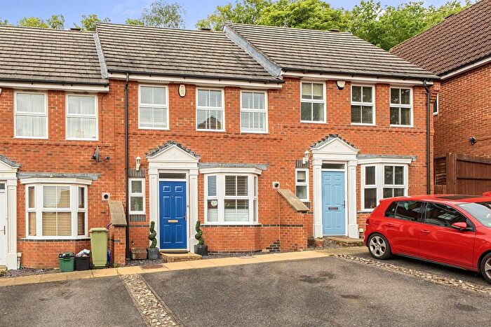 2 Bedroom Terraced House For Sale In Padstow Close, Orpington, BR6