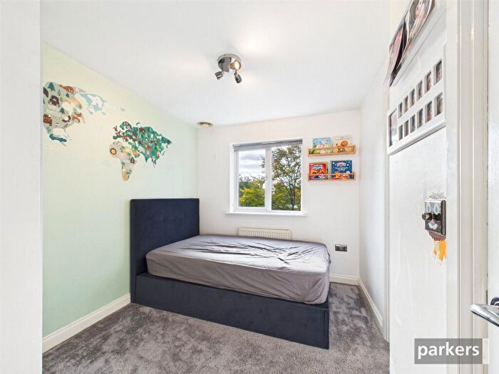 2 Bedroom Semi-Detached House For Sale In Heather Hill Close, Earley, Reading, RG6