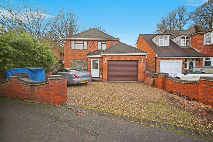 4 Bedroom Detached House For Sale In Portway Close, Solihull, B91