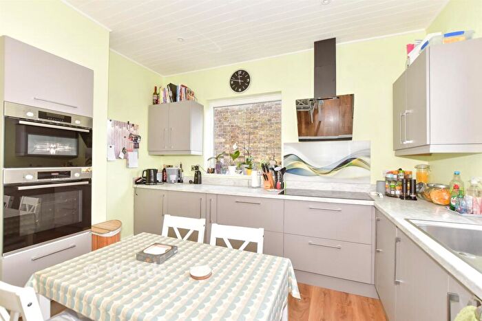 3 Bedroom Apartment For Sale In Mickleburgh Hill, Herne Bay, Kent, CT6