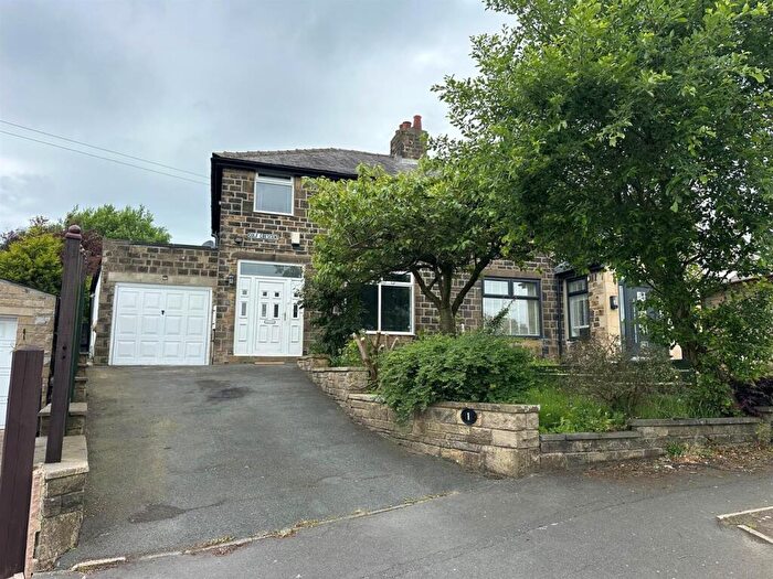 3 Bedroom Semi-Detached House To Rent In Golf Crescent, Norton Tower, Halifax, HX2