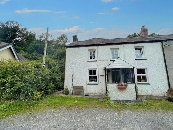 3 Bedroom Semi-Detached House For Sale In Llansteffan, Carmarthen, SA33