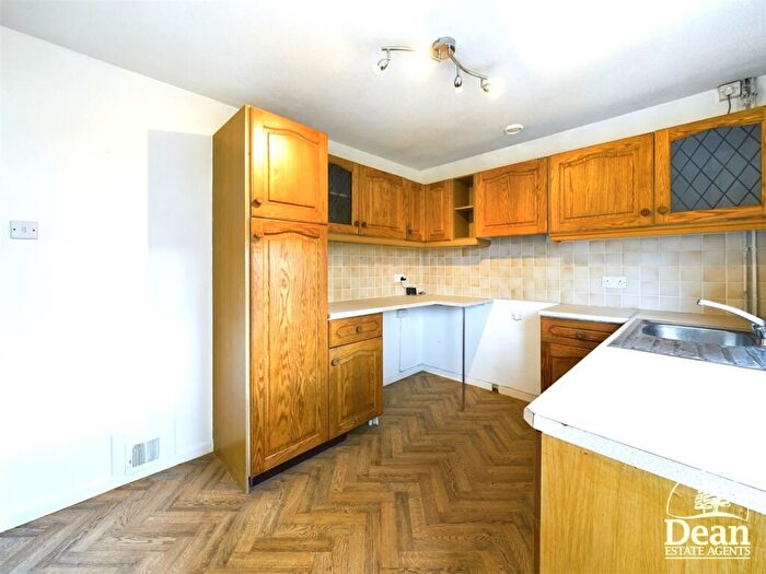 2 Bedroom Semi-Detached Bungalow For Sale In Smithy Close, English Bicknor, GL16