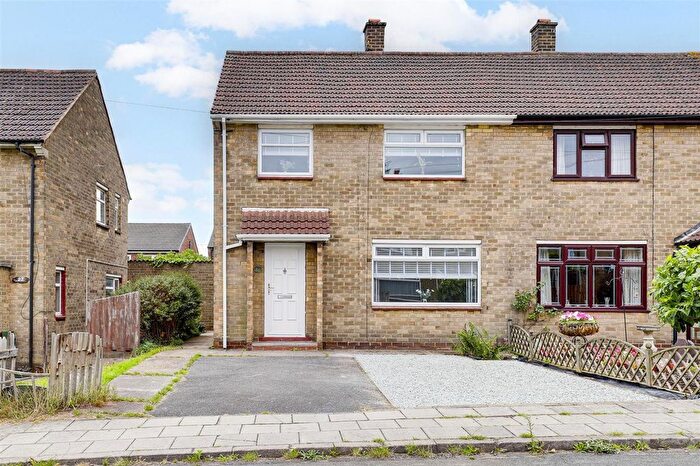 3 Bedroom Semi Detached House For Sale In Abbots Close, Daybrook, NG5