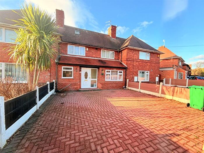 3 Bedroom Terraced House To Rent In Ravensworth Road, Nottingham, NG6