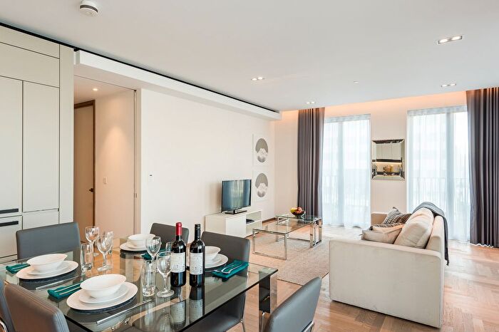 2 Bedroom Flat To Rent In Lewis Cubitt Walk, Kings Cross, N1C