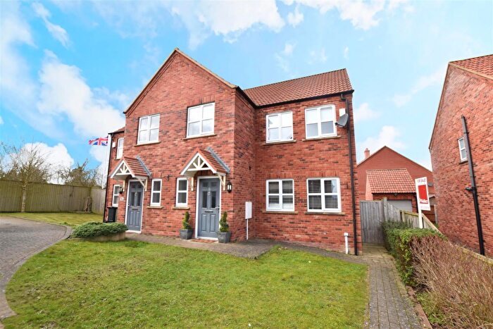 3 Bedroom Semi-Detached House For Sale In Apple Tree Lane, Laceby, Grimsby, DN37