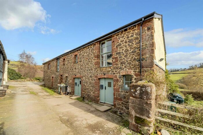 3 Bedroom Semi-Detached House For Sale In Great Leigh, Doddiscombsleigh, Exeter, EX6