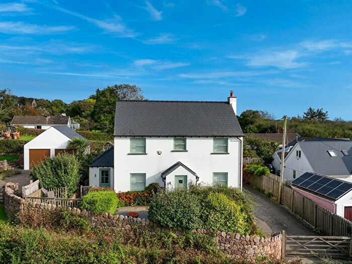 4 Bedroom House For Sale In Reynoldston, Swansea, SA3