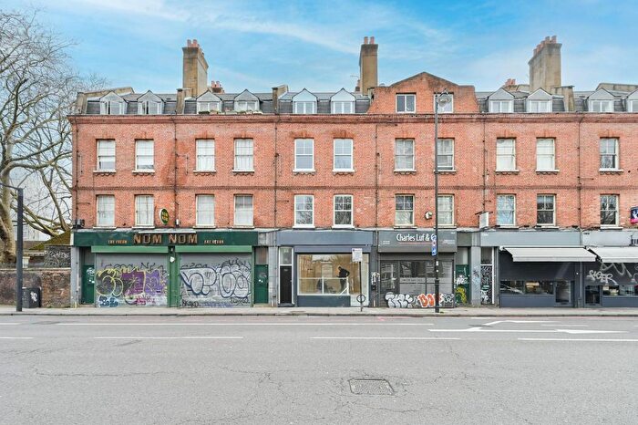 1 Bedroom Flat To Rent In Kingsland Road, Hoxton, E2