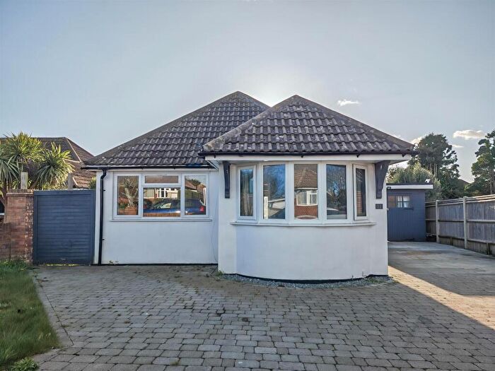 3 Bedroom Detached Bungalow For Sale In Sandgate Close, Seaford, BN25