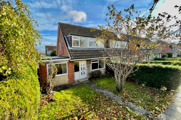 3 Bedroom Semi-Detached House To Rent In Heathfield Walk, Adel, Leeds, LS16