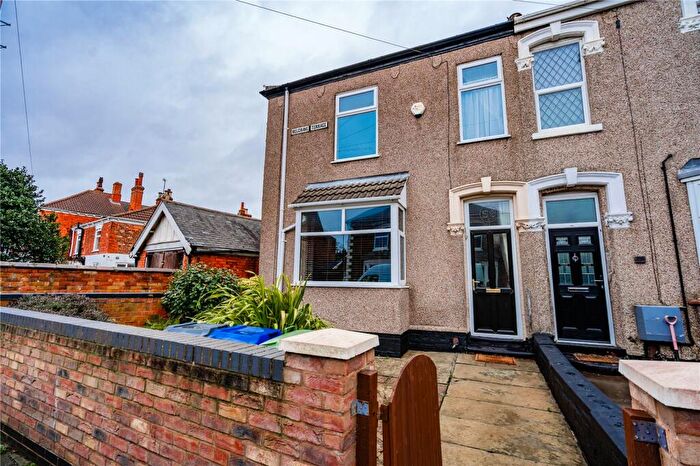 4 Bedroom End Of Terrace House For Sale In Chantry Lane, Grimsby, Lincolnshire, DN31