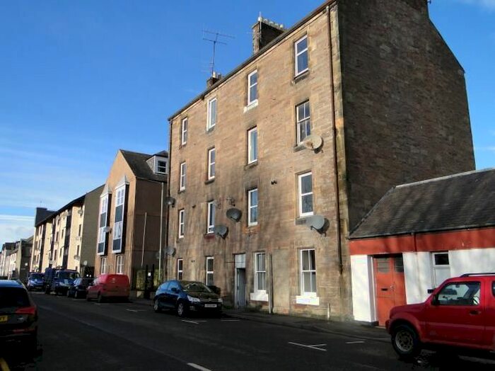 2 Bedroom Flat To Rent In South William Street, Perth, PH2