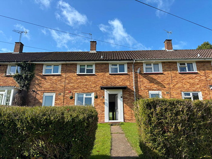 3 Bedroom Terraced House For Sale In Jocketts Road, Hemel Hempstead, HP1