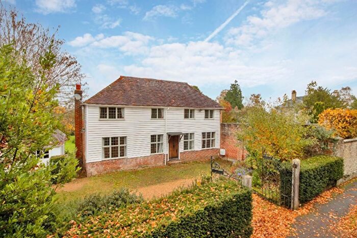 3 Bedroom Detached House For Sale In High Street, Hawkhurst, Kent, TN18