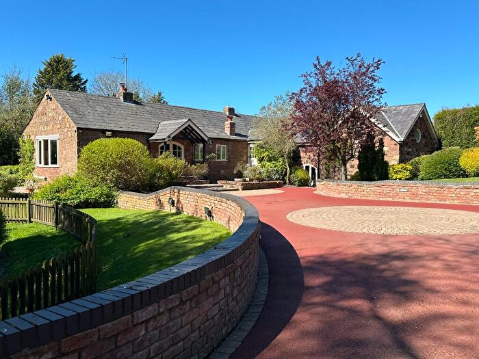 4 Bedroom Detached House For Sale In Puddington Lane, CH64