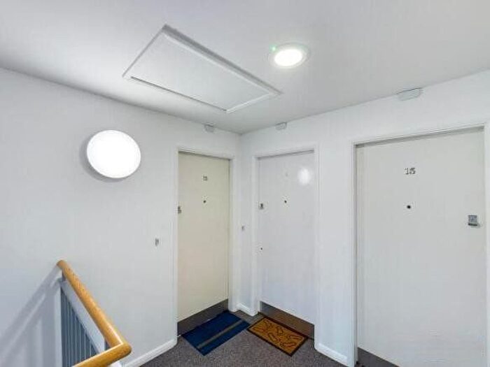 1 Bedroom Flat For Sale In Chedworth House, The Square, Chester, Cheshire, CH1