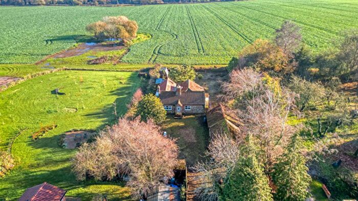 2 Bedroom Cottage For Sale In Brisley, NR20