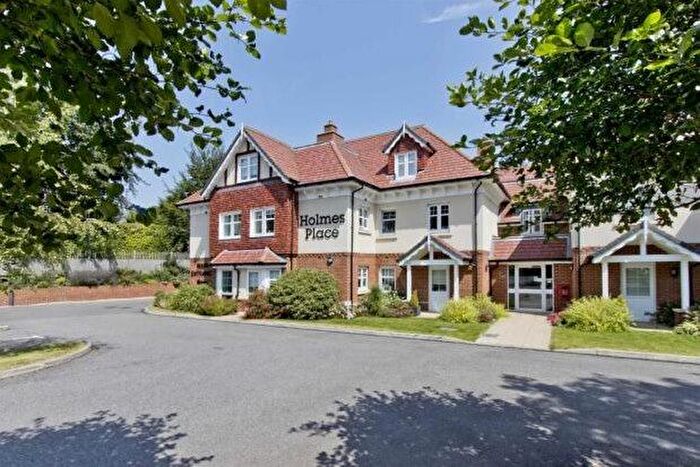 1 Bedroom Flat To Rent In Crowborough Hill, Crowborough, TN6