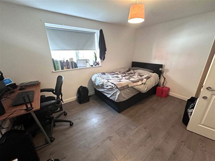 6 Bedroom Semi-Detached House To Rent In West City, NR5