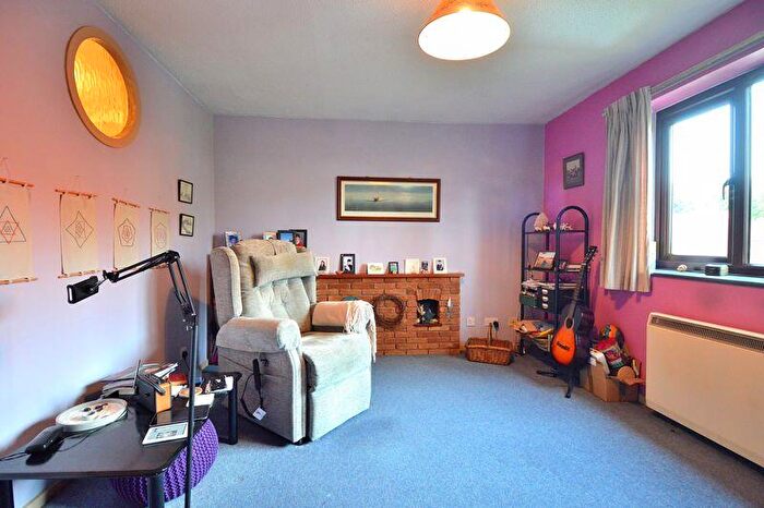 1 Bedroom Flat For Sale In Bloomsbury Grove, Kings Heath, Birmingham, B14